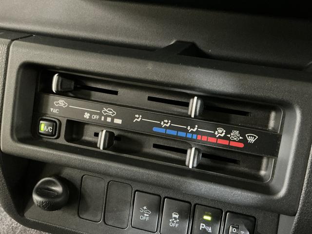 ハイゼットトラックジャンボＳＡIIIｔ　ワンオーナー　ＡＴ車　ＣＤオーディオワンオーナー　ＡＴ車　ＣＤオーディオ　３方開　荷台作業灯　ＬＥＤヘッドライト　ドアバイザー　横滑り防止装置　キーレスエントリー　盗難防止装置　アイドリングストップ　電動格納ミラー　オートライト（京都府）の中古車