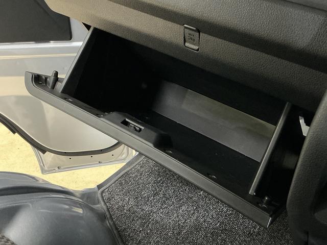 ハイゼットトラックジャンボＳＡIIIｔ　ワンオーナー　ＡＴ車　ＣＤオーディオワンオーナー　ＡＴ車　ＣＤオーディオ　３方開　荷台作業灯　ＬＥＤヘッドライト　ドアバイザー　横滑り防止装置　キーレスエントリー　盗難防止装置　アイドリングストップ　電動格納ミラー　オートライト（京都府）の中古車