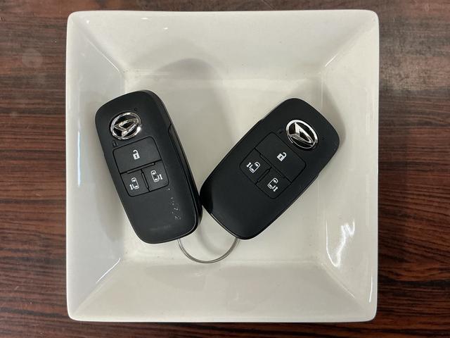 タントカスタムX 届出済未使用車 4WD パノラマモニター届出済未使用車 4WD パノラマモニター 両側電動スライドドア 前席シートヒーター 前後コーナーセンサー オートマチックハイビーム 電子パーキング オートブレーキホールド USB LEDヘッドライト(京都府)の中古車