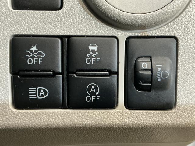 ミライースＸ　ＳＡIII　ワンオーナー　ＣＤオーディオ　コーナーセンサワンオーナー　ＣＤオーディオ　前後コーナーセンサー　オートマチックハイビーム　ＬＥＤヘッドライト　キーレスエントリー　盗難防止装置　横滑り防止装置　アイドリングストップ　オートライト　スマアシ（京都府）の中古車