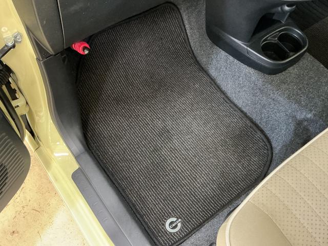 ミラココアココアプラスＧ　４ＷＤ　ナビ　バックカメラ　ワンセグテレビ４ＷＤ　ナビ　バックカメラ　ルーフレール　フォグライト　ワンセグ　オートエアコン　ドアバイザー　スマートキー　アイドリングストップ　盗難防止装置　アクセサリーソケット　電動格納ドアミラー（京都府）の中古車