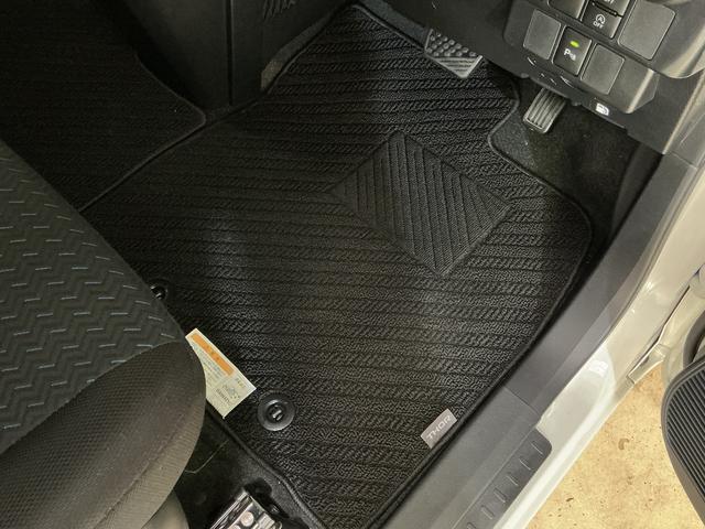 トールカスタムＧ　ワンオーナー　ディスプレイオーディオ　ドラレコディスプレイオーディオ　パノラマモニター　ドライブレコーダー　ＥＴＣ　後席両側電動スライドドア　クルーズコントロール　コーナーセンサー　前席シートヒーター　電子パーキング　スマートアシスト（京都府）の中古車