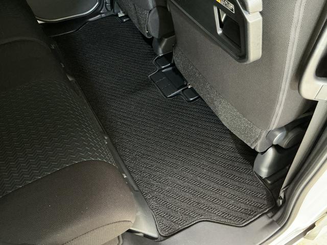 トールカスタムＧ　ワンオーナー　ディスプレイオーディオ　ドラレコディスプレイオーディオ　パノラマモニター　ドライブレコーダー　ＥＴＣ　後席両側電動スライドドア　クルーズコントロール　コーナーセンサー　前席シートヒーター　電子パーキング　スマートアシスト（京都府）の中古車