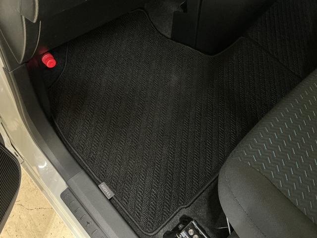 トールカスタムＧ　ワンオーナー　ディスプレイオーディオ　ドラレコディスプレイオーディオ　パノラマモニター　ドライブレコーダー　ＥＴＣ　後席両側電動スライドドア　クルーズコントロール　コーナーセンサー　前席シートヒーター　電子パーキング　スマートアシスト（京都府）の中古車