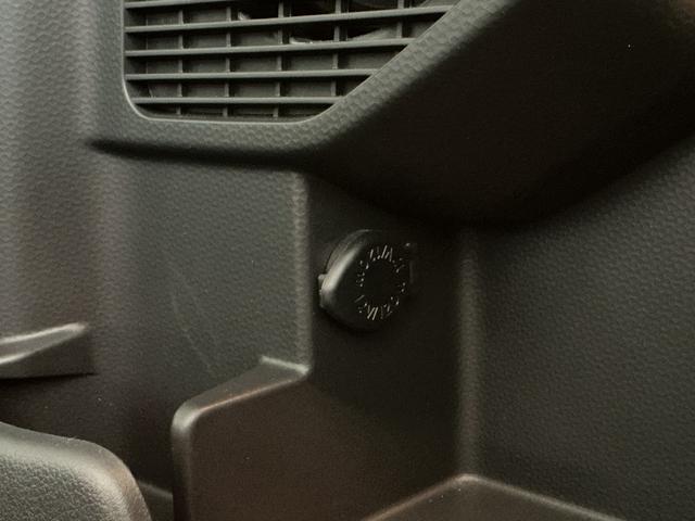 トールカスタムＧ　ワンオーナー　ディスプレイオーディオ　ドラレコディスプレイオーディオ　パノラマモニター　ドライブレコーダー　ＥＴＣ　後席両側電動スライドドア　クルーズコントロール　コーナーセンサー　前席シートヒーター　電子パーキング　スマートアシスト（京都府）の中古車