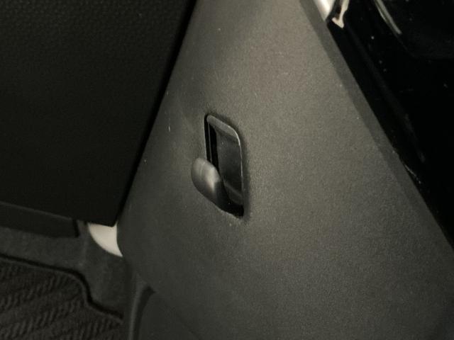 トールカスタムＧ　ワンオーナー　ディスプレイオーディオ　ドラレコディスプレイオーディオ　パノラマモニター　ドライブレコーダー　ＥＴＣ　後席両側電動スライドドア　クルーズコントロール　コーナーセンサー　前席シートヒーター　電子パーキング　スマートアシスト（京都府）の中古車