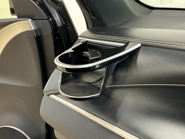 ハリアープレミアム　ナビ　バックカメラ　前後ドライブレコーダーナビ　バックカメラ　前後ドライブレコーダー　ＥＴＣ　レーダークルーズコントロール　Ｂｌｕｅｔｏｏｔｈ　電動リアゲート　パワーシート　電子パーキング　オートブレーキホールド　１８インチアルミホイール（京都府）の中古車