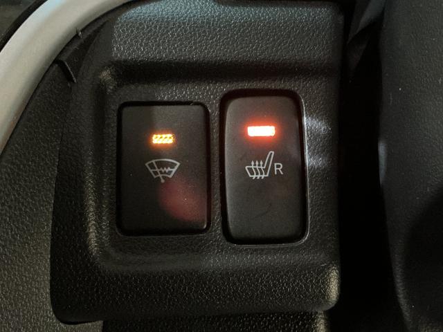 ステラカスタムＲ　スマートアシスト　ワンオーナー　ナビ　ＥＴＣワンオーナー　ナビ　バックカメラ　ＥＴＣ　シートヒーター　ＵＳＢ接続　Ｂｌｕｅｔｏｏｔｈ　ＤＶＤ再生　アイドリングストップ　横滑り防止装置　盗難防止装置　フルセグ　プッシュスタート　ＬＥＤヘッドライト（京都府）の中古車