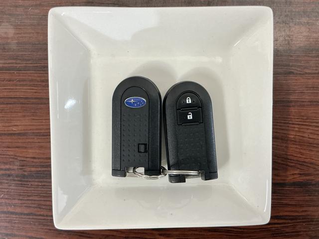 ステラカスタムＲ　スマートアシスト　ワンオーナー　ナビ　ＥＴＣワンオーナー　ナビ　バックカメラ　ＥＴＣ　シートヒーター　ＵＳＢ接続　Ｂｌｕｅｔｏｏｔｈ　ＤＶＤ再生　アイドリングストップ　横滑り防止装置　盗難防止装置　フルセグ　プッシュスタート　ＬＥＤヘッドライト（京都府）の中古車