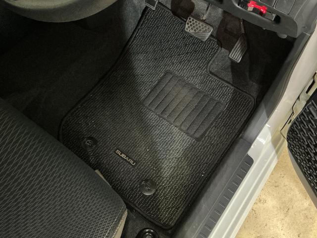 ステラカスタムＲ　スマートアシスト　ワンオーナー　ナビ　ＥＴＣワンオーナー　ナビ　バックカメラ　ＥＴＣ　シートヒーター　ＵＳＢ接続　Ｂｌｕｅｔｏｏｔｈ　ＤＶＤ再生　アイドリングストップ　横滑り防止装置　盗難防止装置　フルセグ　プッシュスタート　ＬＥＤヘッドライト（京都府）の中古車