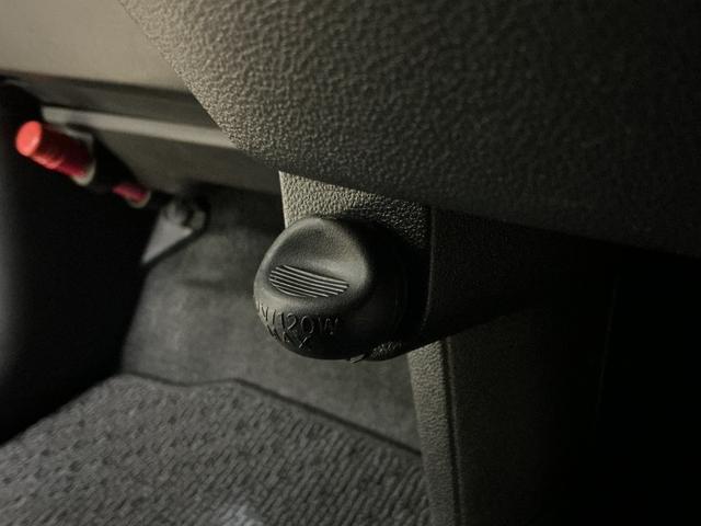 ステラカスタムＲ　スマートアシスト　ワンオーナー　ナビ　ＥＴＣワンオーナー　ナビ　バックカメラ　ＥＴＣ　シートヒーター　ＵＳＢ接続　Ｂｌｕｅｔｏｏｔｈ　ＤＶＤ再生　アイドリングストップ　横滑り防止装置　盗難防止装置　フルセグ　プッシュスタート　ＬＥＤヘッドライト（京都府）の中古車