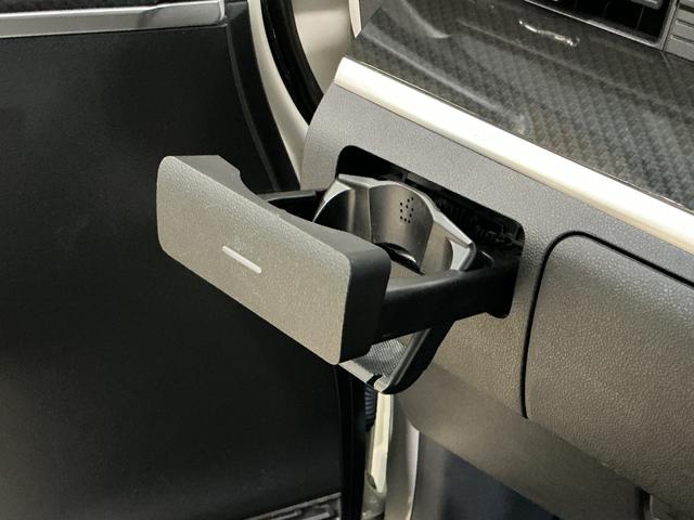 ステラカスタムＲ　スマートアシスト　ワンオーナー　ナビ　ＥＴＣワンオーナー　ナビ　バックカメラ　ＥＴＣ　シートヒーター　ＵＳＢ接続　Ｂｌｕｅｔｏｏｔｈ　ＤＶＤ再生　アイドリングストップ　横滑り防止装置　盗難防止装置　フルセグ　プッシュスタート　ＬＥＤヘッドライト（京都府）の中古車