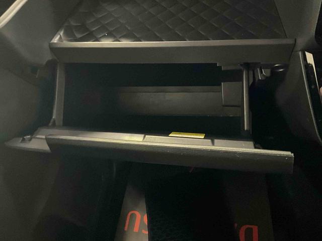 タントカスタムＲＳスタイルセレクション　ナビ　パノラマモニター９インチナビ　パノラマモニター　フルセグチューナー　ブルートゥース対応　ターボ　アダプティブクルーズコントロール　両側リヤパワースライドドア　プッシュボタンエンジンスタート　ＥＴＣ　ドライブレコーダー（京都府）の中古車