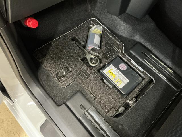 タントカスタムX デモカー 全方位カメラ 両側電動スライドドアデモカー パノラマモニター 両側電動スライドドア 前席シートヒーター 前後コーナーセンサー 14インチ純正アルミホイール オートマチックハイビーム オートブレーキホールド付き電子パーキング スペアキー(京都府)の中古車