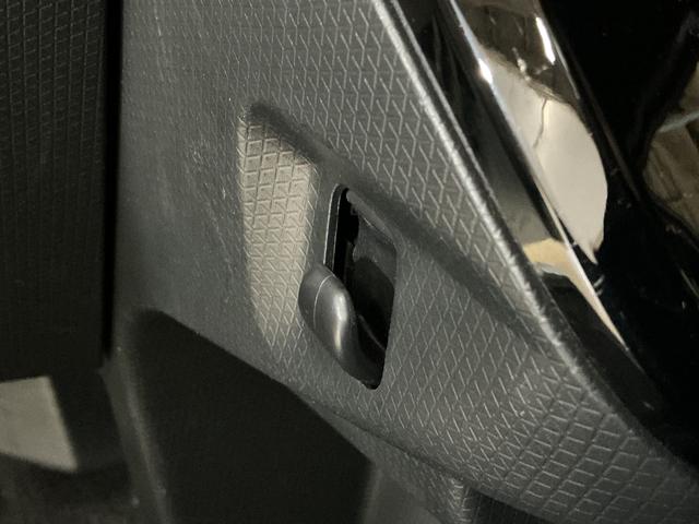 タントカスタムＲＳ　１オーナ　ターボ　リアカメラ　両側電動スライドワンオーナー　ターボ　バックカメラ　両側電動スライドドア　前席シートヒーター　前後コーナーセンサー　１５インチ純正アルミホイール　オートマチックハイビーム　オートブレーキホールド付き電子パーキング（京都府）の中古車