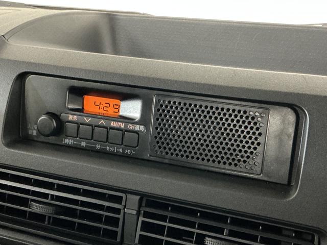 ハイゼットトラックジャンボスタンダード ワンオーナー 4WD ラジオデッキワンオーナー 4WD CVT ラジオデッキ 3方開 前後コーナーセンサー オートマチックハイビーム 衝突軽減ブレーキ スペアキー 横滑り防止装置 アイドリングストップ オートライト 12V電源ソケット(京都府)の中古車