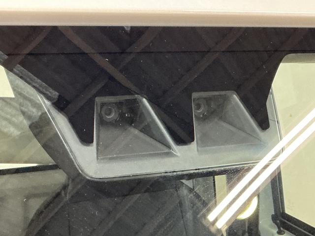 ハイゼットトラックジャンボスタンダード ワンオーナー 4WD ラジオデッキワンオーナー 4WD CVT ラジオデッキ 3方開 前後コーナーセンサー オートマチックハイビーム 衝突軽減ブレーキ スペアキー 横滑り防止装置 アイドリングストップ オートライト 12V電源ソケット(京都府)の中古車