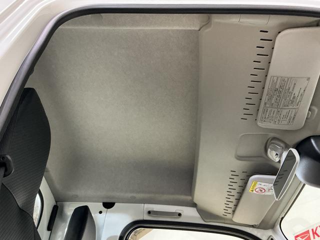 ハイゼットトラックジャンボスタンダード ワンオーナー 4WD ラジオデッキワンオーナー 4WD CVT ラジオデッキ 3方開 前後コーナーセンサー オートマチックハイビーム 衝突軽減ブレーキ スペアキー 横滑り防止装置 アイドリングストップ オートライト 12V電源ソケット(京都府)の中古車