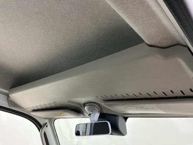 ハイゼットトラックジャンボスタンダード ワンオーナー 4WD ラジオデッキワンオーナー 4WD CVT ラジオデッキ 3方開 前後コーナーセンサー オートマチックハイビーム 衝突軽減ブレーキ スペアキー 横滑り防止装置 アイドリングストップ オートライト 12V電源ソケット(京都府)の中古車