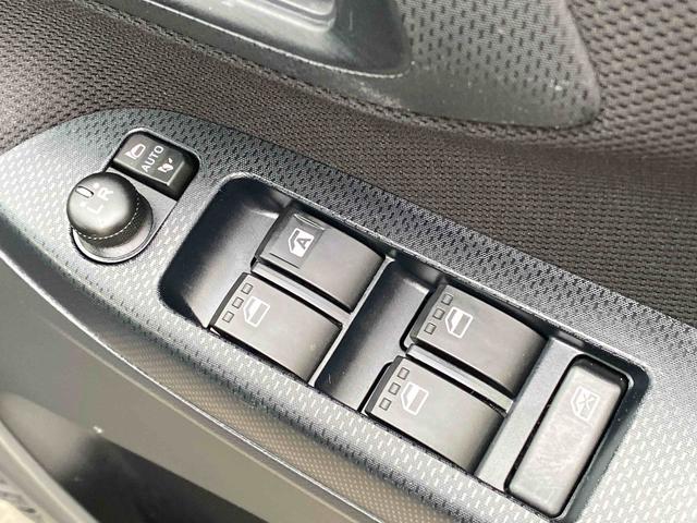 ムーヴＸリミテッドII　ＳＡIII　バックモニターダイハツ認定中古車　予防安全機能スマートアシスト搭載　アイドリングストップ　バックモニター　運転席シートヒーター　キーフリーキー　シートリフター　ＥＴＣ車載器　オートライト　電動格納ミラー（京都府）の中古車