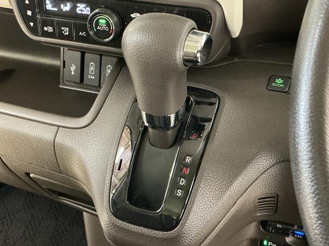 N−BOXL・ターボ ナビ バックカメラ ETC ドライブレコーダーナビ バックカメラ フルセグチューナー ブルートゥース対応 ETC ドライブレコーダー プッシュボタンエンジンスタート ターボ 両側リヤパワースライドドア LEDヘッドライト オートエアコン ABS(京都府)の中古車