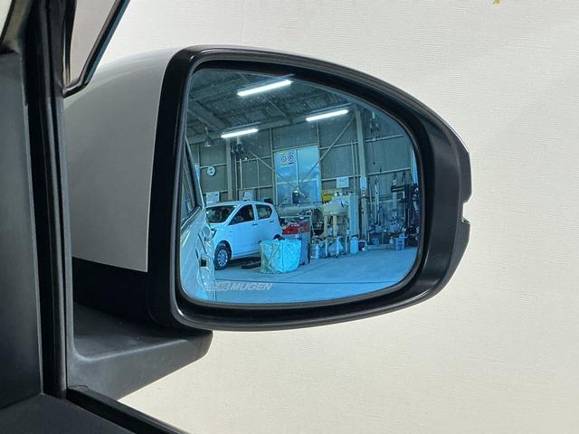 フリード+ハイブリッドハイブリッドG・ホンダセンシング ナビ バックカメラ ETCカーナビゲーション バックカメラ ETC 無限エアロ 後席両側電動スライドドア コーナーセンサー クルーズコントロール 前席シートヒーター ホンダセンシング オートエアコン キーフリー(京都府)の中古車