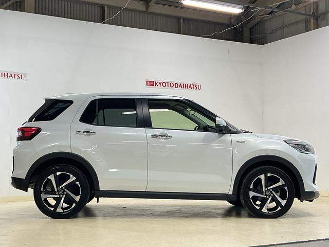 ロッキープレミアムＧ　ＨＥＶ　スマートアシスト　パノラマモニタースマートアシスト　パノラマモニター　プッシュボタンエンジンスタート　ＬＥＤヘッドライト　オートライト　オートエアコン　アダプティブクルーズコントロール　コーナーセンサー　シートヒーター　フォグランプ（京都府）の中古車