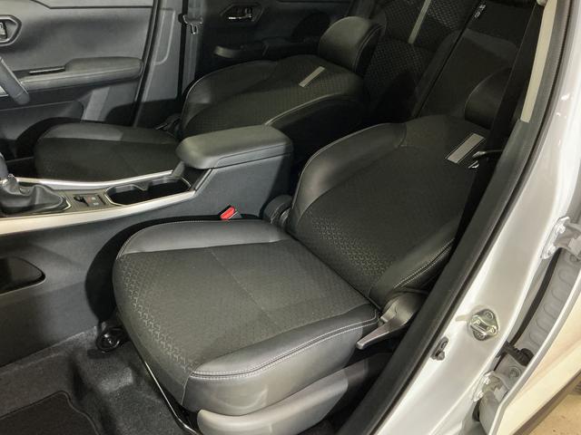 ロッキープレミアムＧ　ＨＥＶ　スマートアシスト　パノラマモニタースマートアシスト　パノラマモニター　プッシュボタンエンジンスタート　ＬＥＤヘッドライト　オートライト　オートエアコン　アダプティブクルーズコントロール　コーナーセンサー　シートヒーター　フォグランプ（京都府）の中古車