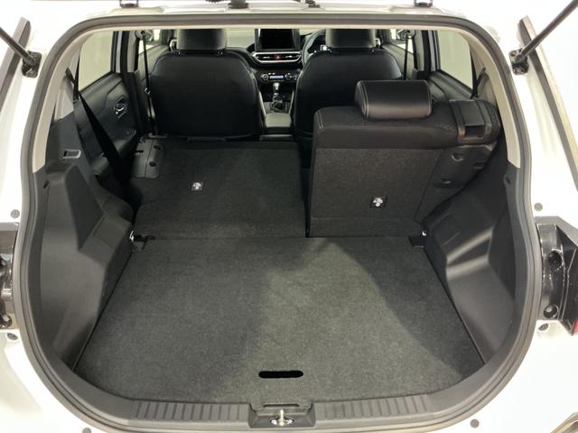 ロッキープレミアムＧ　ＨＥＶ　スマートアシスト　パノラマモニタースマートアシスト　パノラマモニター　プッシュボタンエンジンスタート　ＬＥＤヘッドライト　オートライト　オートエアコン　アダプティブクルーズコントロール　コーナーセンサー　シートヒーター　フォグランプ（京都府）の中古車