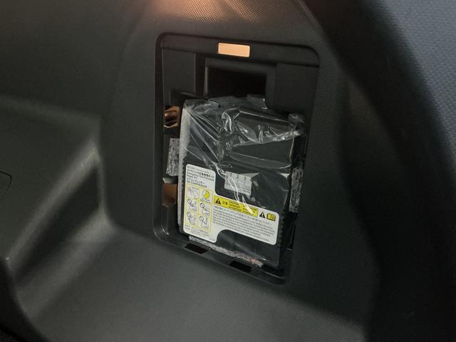 ロッキープレミアムＧ　ＨＥＶ　スマートアシスト　パノラマモニタースマートアシスト　パノラマモニター　プッシュボタンエンジンスタート　ＬＥＤヘッドライト　オートライト　オートエアコン　アダプティブクルーズコントロール　コーナーセンサー　シートヒーター　フォグランプ（京都府）の中古車