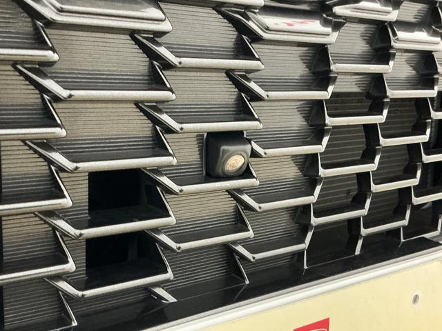 ロッキープレミアムＧ　ＨＥＶ　スマートアシスト　パノラマモニタースマートアシスト　パノラマモニター　プッシュボタンエンジンスタート　ＬＥＤヘッドライト　オートライト　オートエアコン　アダプティブクルーズコントロール　コーナーセンサー　シートヒーター　フォグランプ（京都府）の中古車