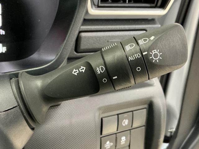 ロッキープレミアムＧ　ＨＥＶ　スマートアシスト　パノラマモニタースマートアシスト　パノラマモニター　プッシュボタンエンジンスタート　ＬＥＤヘッドライト　オートライト　オートエアコン　アダプティブクルーズコントロール　コーナーセンサー　シートヒーター　フォグランプ（京都府）の中古車