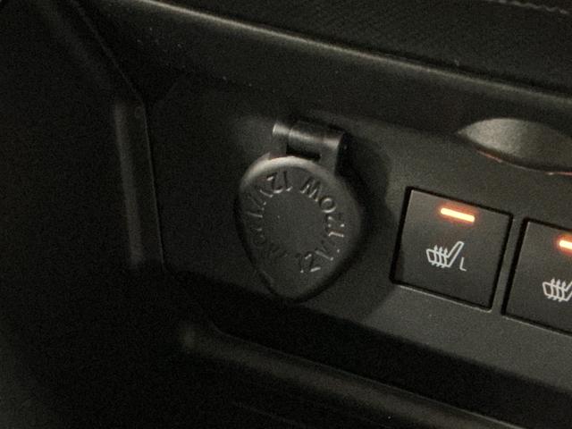 ロッキープレミアムＧ　ＨＥＶ　スマートアシスト　パノラマモニタースマートアシスト　パノラマモニター　プッシュボタンエンジンスタート　ＬＥＤヘッドライト　オートライト　オートエアコン　アダプティブクルーズコントロール　コーナーセンサー　シートヒーター　フォグランプ（京都府）の中古車