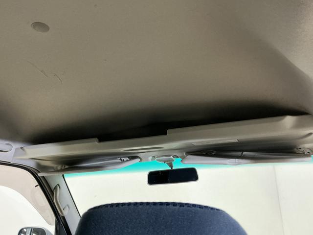 ハイゼットカーゴクルーズ　ワンオーナー　４ＷＤ　５速ＭＴ　ＣＤオーディオワンオーナー　４ＷＤ　５速ＭＴ　ＣＤオーディオ　ドアバイザー　スペアキー有り　ヘッドライトレべライザー　マニュアルエアコン　電動格納ドアミラー　シガーソケット　１２インチ社外アルミホイール（京都府）の中古車