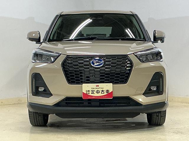 ロッキープレミアムG HEV ワンオーナー パノラマモニターワンオーナー 全周囲カメラ 前後コーナーセンサー 前席シートヒーター アダプティブクルーズコントロール 電子パーキング オートブレーキホールド オートマチックハイビーム 17インチ純正アルミホイール(京都府)の中古車