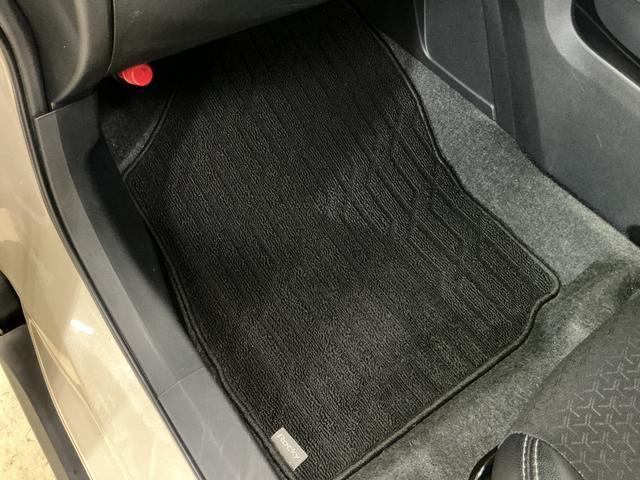 ロッキープレミアムG HEV ワンオーナー パノラマモニターワンオーナー 全周囲カメラ 前後コーナーセンサー 前席シートヒーター アダプティブクルーズコントロール 電子パーキング オートブレーキホールド オートマチックハイビーム 17インチ純正アルミホイール(京都府)の中古車