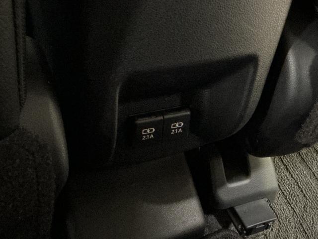 ロッキープレミアムG HEV ワンオーナー パノラマモニターワンオーナー 全周囲カメラ 前後コーナーセンサー 前席シートヒーター アダプティブクルーズコントロール 電子パーキング オートブレーキホールド オートマチックハイビーム 17インチ純正アルミホイール(京都府)の中古車