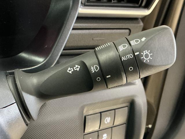 ロッキープレミアムG HEV ワンオーナー パノラマモニターワンオーナー 全周囲カメラ 前後コーナーセンサー 前席シートヒーター アダプティブクルーズコントロール 電子パーキング オートブレーキホールド オートマチックハイビーム 17インチ純正アルミホイール(京都府)の中古車