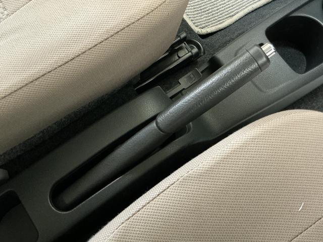 ミライースＧ　ワンオーナー　ＣＤオーディオ　純正アルミホイールワンオーナー　ＣＤオーディオ　１４インチ純正アルミホイール　ドアバイザー　キーレスエントリー　スペアキー有り　アイドリングストップ　横滑り防止装置　盗難防止装置　電動格納ドアミラー　１２Ｖ電源ソケット（京都府）の中古車