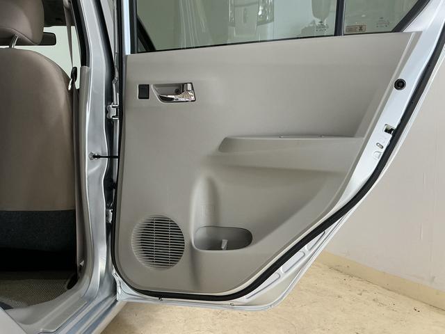 ミライースＧ　ワンオーナー　ＣＤオーディオ　純正アルミホイールワンオーナー　ＣＤオーディオ　１４インチ純正アルミホイール　ドアバイザー　キーレスエントリー　スペアキー有り　アイドリングストップ　横滑り防止装置　盗難防止装置　電動格納ドアミラー　１２Ｖ電源ソケット（京都府）の中古車