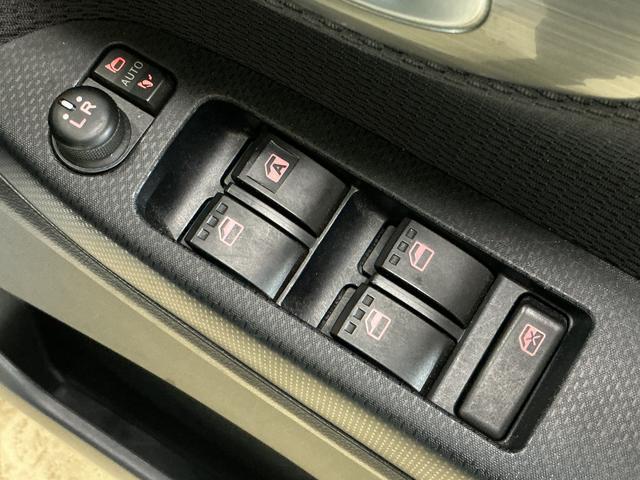 ムーヴカスタム　Ｘ　ワンオーナー　ナビ　バックカメラ　前後ドラレコワンオーナー　ナビ　バックカメラ　ＥＴＣ　前後ドライブレコーダー　Ｂｌｕｅｔｏｏｔｈ　フルセグＴＶ　ＤＶＤ再生　ＬＥＤヘッドライト　プッシュスタート　ドアバイザー　アイドリングストップ　スマートキー（京都府）の中古車