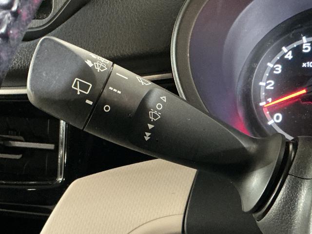 ムーヴＸ　ＳＡIII　ＣＤオーディオ　ＥＴＣ　運転席シートヒーターＣＤオーディオ　ＥＴＣ　運転席シートヒーター　オートマチックハイビーム　１４インチ純正アルミホイール　プッシュスタート　スマートキー　ドアバイザー　アイドリングストップ　横滑り防止装置　スペアキー有り（京都府）の中古車