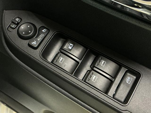 タントカスタムRS ナビ パノラマモニター ETC ドラレコナビ パノラマモニター ETC ドライブレコーダー ターボ スマートアシスト フルセグチューナー ブルートゥース対応 LEDヘッドライト 両側リヤパワースライドドア プッシュボタンエンジンスタート(京都府)の中古車