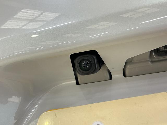 タントカスタムＸ　届出済み未使用車　バックカメラ　両側電動スライド届出済み未使用車　バックカメラ　両側電動スライドドア　シートヒーター　前後コーナーセンサー　電子パーキング　オートブレーキホールド　オートマチックハイビーム　１４インチ純正アルミ　プッシュスタート（京都府）の中古車