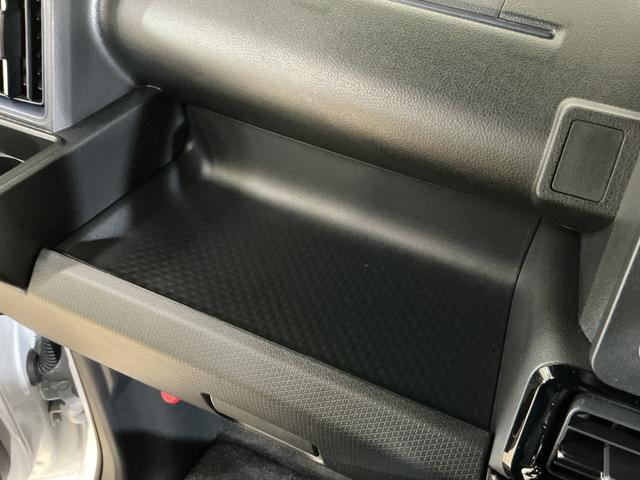 タントカスタムＸ　届出済み未使用車　バックカメラ　両側電動スライド届出済み未使用車　バックカメラ　両側電動スライドドア　シートヒーター　前後コーナーセンサー　電子パーキング　オートブレーキホールド　オートマチックハイビーム　１４インチ純正アルミ　プッシュスタート（京都府）の中古車