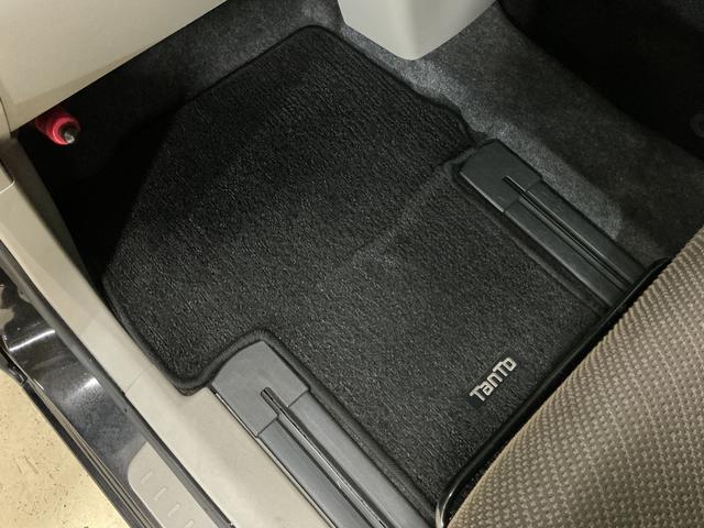 タントX ナビ フルセグチューナー ブルートゥース対応純正ナビ フルセグチューナー ブルートゥース対応 プッシュボタンエンジンスタート アイドリングストップ オートエアコン ホイールキャップ 電動格納式ドアミラー オートライト パワステ パワーウインドウ(京都府)の中古車