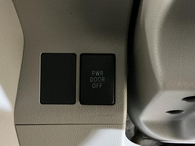 タントX ナビ フルセグチューナー ブルートゥース対応純正ナビ フルセグチューナー ブルートゥース対応 プッシュボタンエンジンスタート アイドリングストップ オートエアコン ホイールキャップ 電動格納式ドアミラー オートライト パワステ パワーウインドウ(京都府)の中古車