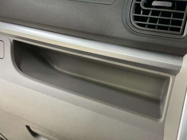 タントX ナビ フルセグチューナー ブルートゥース対応純正ナビ フルセグチューナー ブルートゥース対応 プッシュボタンエンジンスタート アイドリングストップ オートエアコン ホイールキャップ 電動格納式ドアミラー オートライト パワステ パワーウインドウ(京都府)の中古車