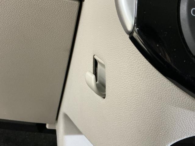 タントX ナビ フルセグチューナー ブルートゥース対応純正ナビ フルセグチューナー ブルートゥース対応 プッシュボタンエンジンスタート アイドリングストップ オートエアコン ホイールキャップ 電動格納式ドアミラー オートライト パワステ パワーウインドウ(京都府)の中古車