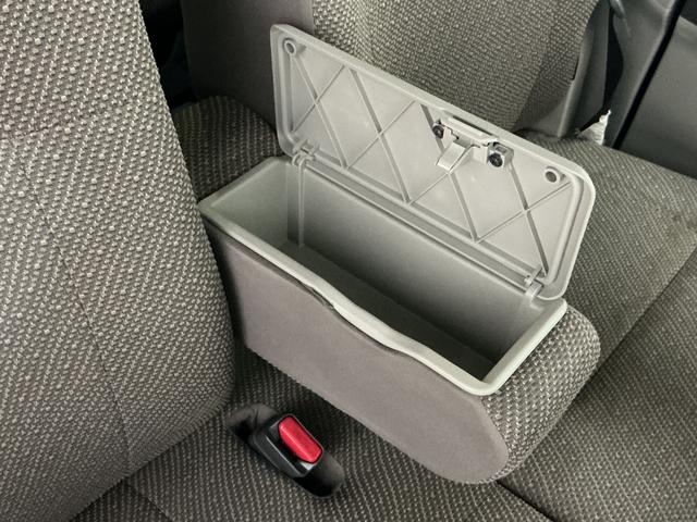 タントX ナビ フルセグチューナー ブルートゥース対応純正ナビ フルセグチューナー ブルートゥース対応 プッシュボタンエンジンスタート アイドリングストップ オートエアコン ホイールキャップ 電動格納式ドアミラー オートライト パワステ パワーウインドウ(京都府)の中古車